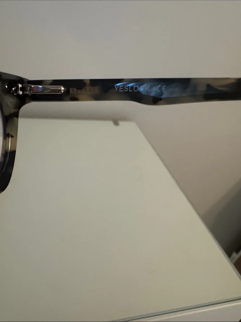 YES LOOK Gray white black Tortoiseshell Bluelight Eyeglasses. Non prescription.